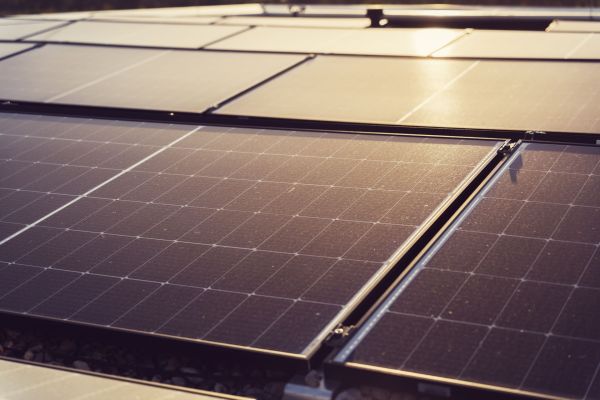 Les meilleures options de panneaux solaires pour Béziers